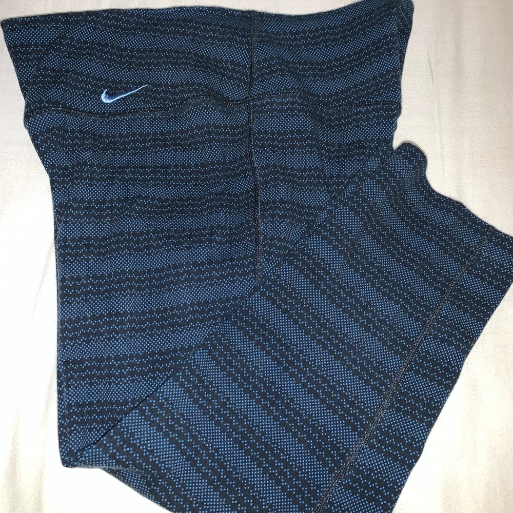 Dri-fit Nike Capri leggings.